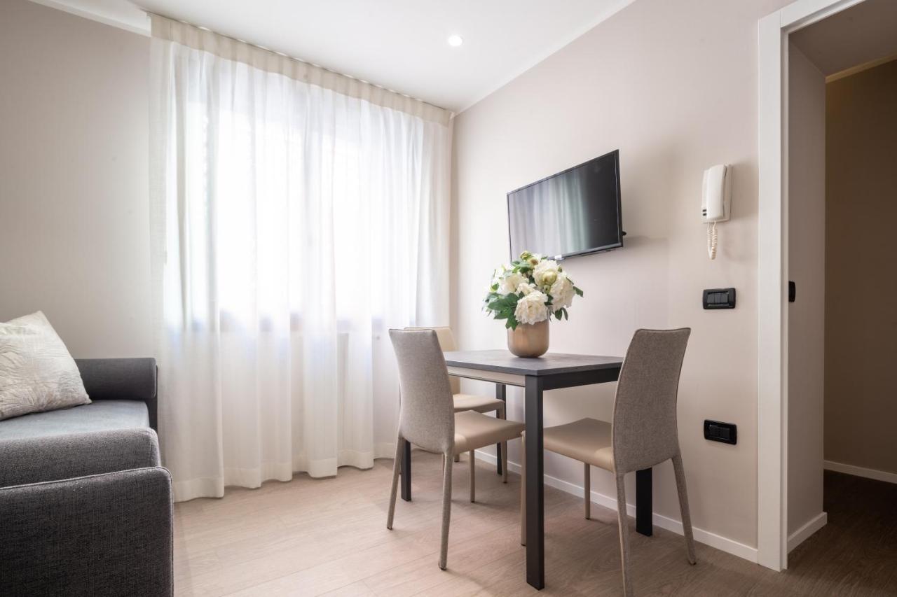 Accademia Apartments R&R Venesia Bagian luar foto