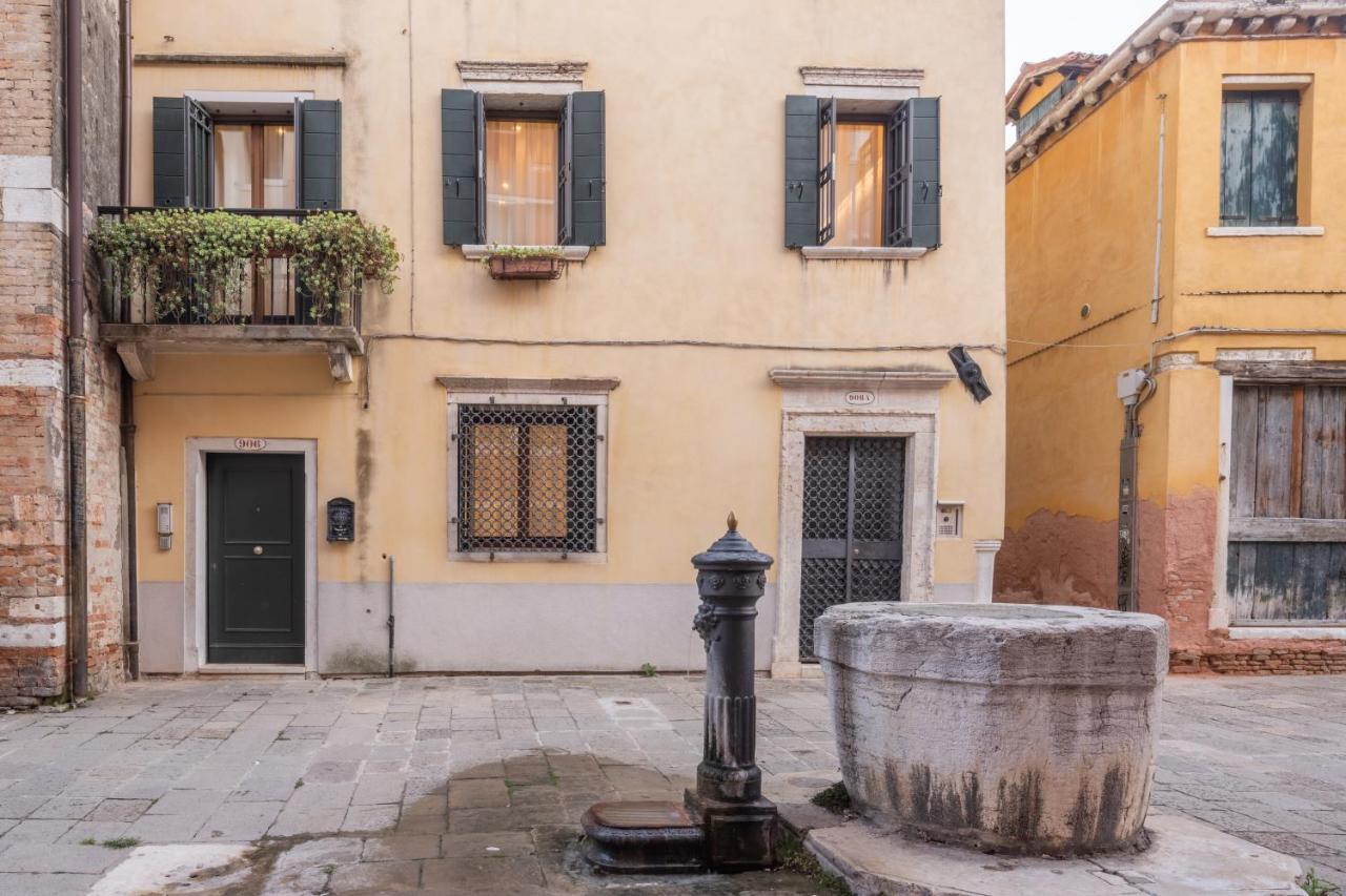 Accademia Apartments R&R Venesia Bagian luar foto