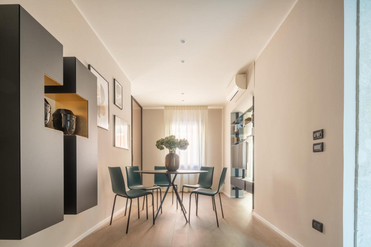Accademia Apartments R&R Venesia Bagian luar foto
